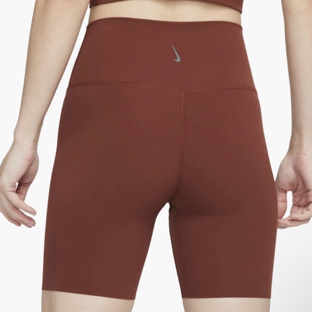 Nike dry fit High-Waist Women's Bike Shorts - Brown